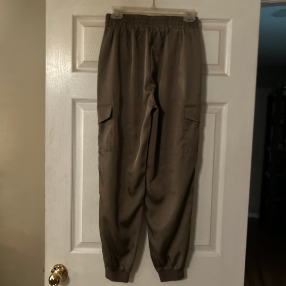 Women’s Jogger Pants hand and side pockets brown size small umgree USA size Sm